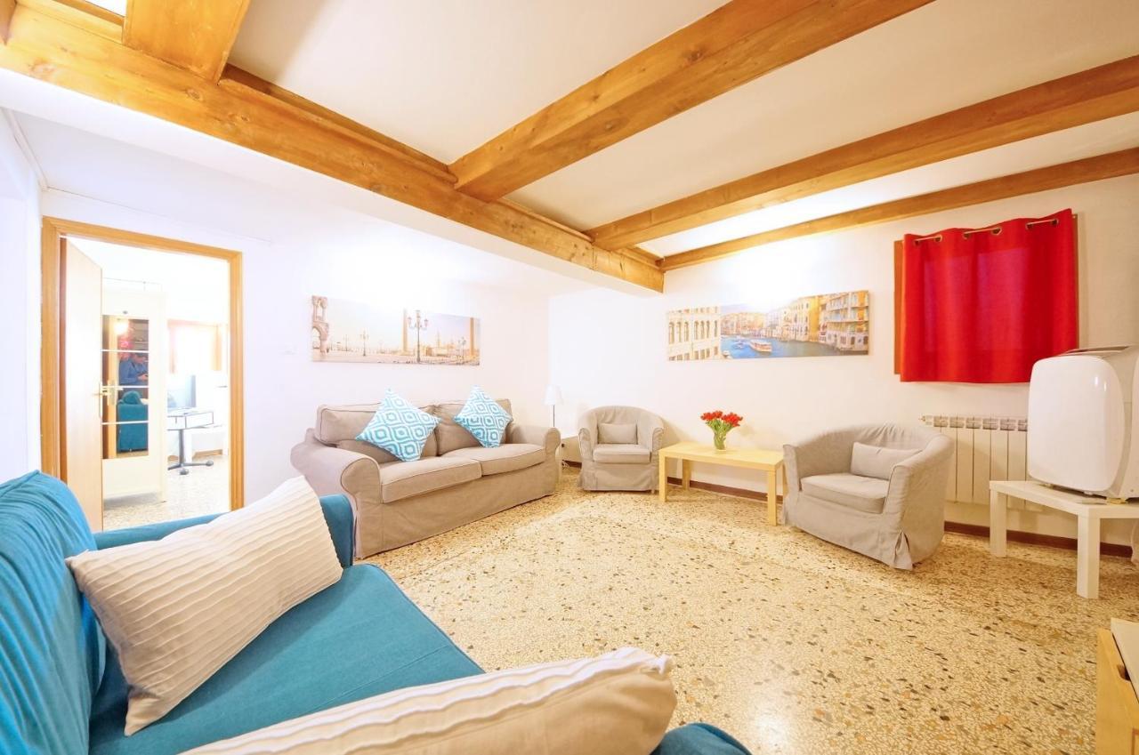 Campo San Polo Apartment Rialto Βενετία Εξωτερικό φωτογραφία